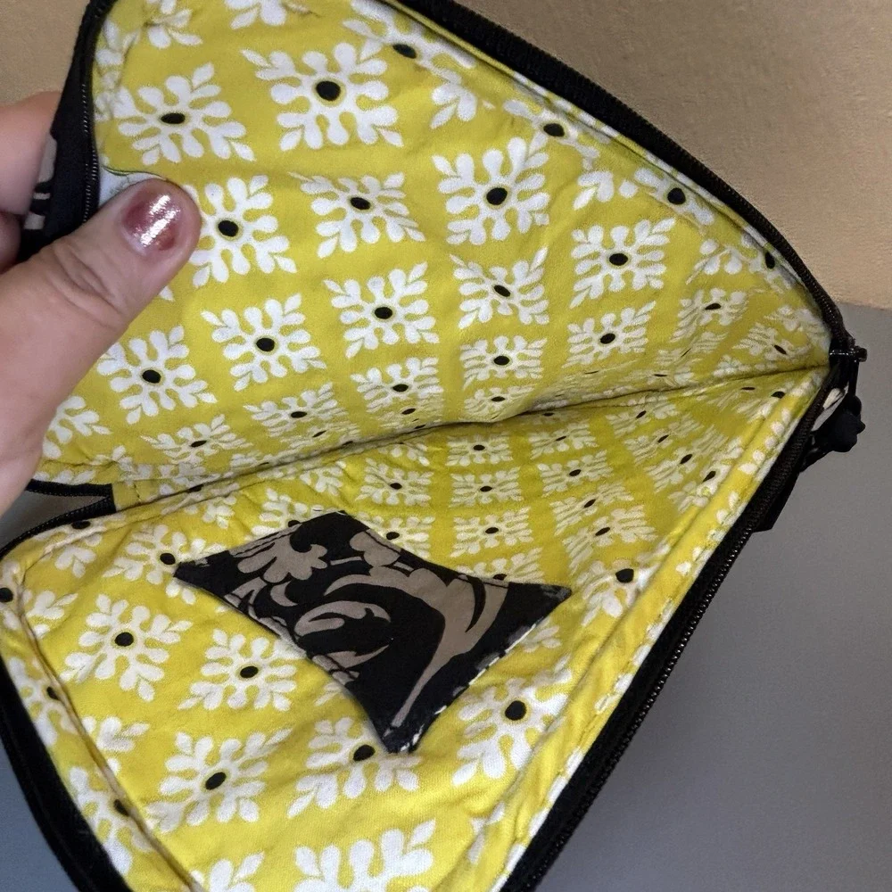 Vera Bradley Tablet Tech Kindle iPad Mini Sleeve Quilted Yellow Black White